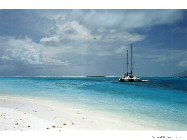 Bora boat 2