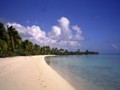 Akiami Beach close